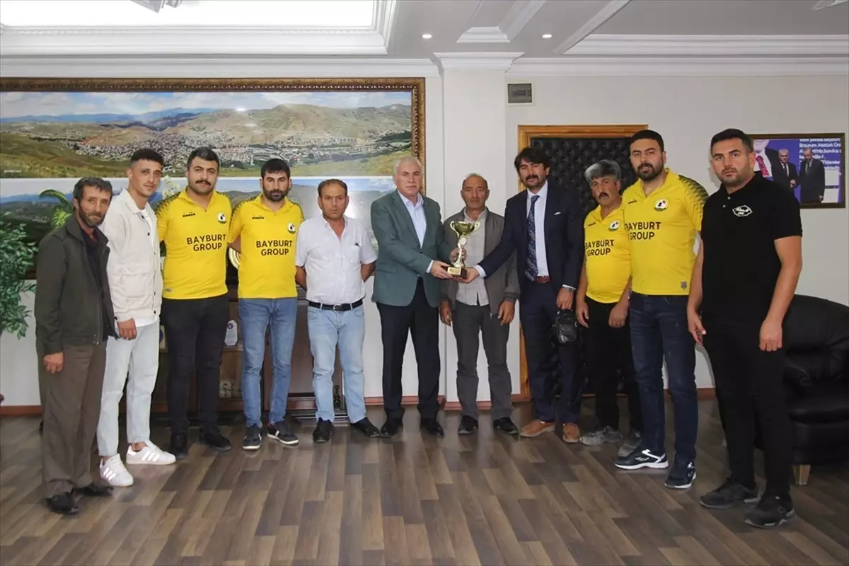 Bayburt Atlı Spor Kulübü’nden Teşekkür Ziyareti