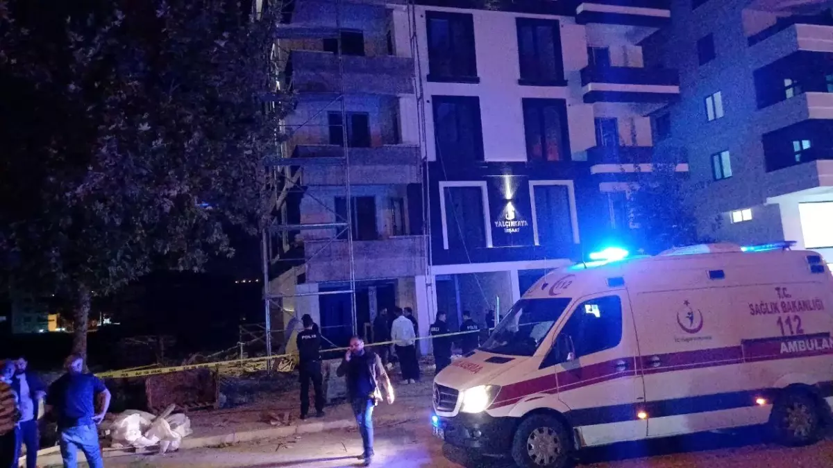 Çorum’da Genç Kadın 5. Kattan Atladı